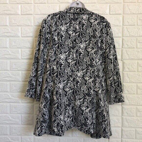 Calvin Klein‎ snake print ruffle flutter coat Women’s Size 14 - Picture 5 of 6
